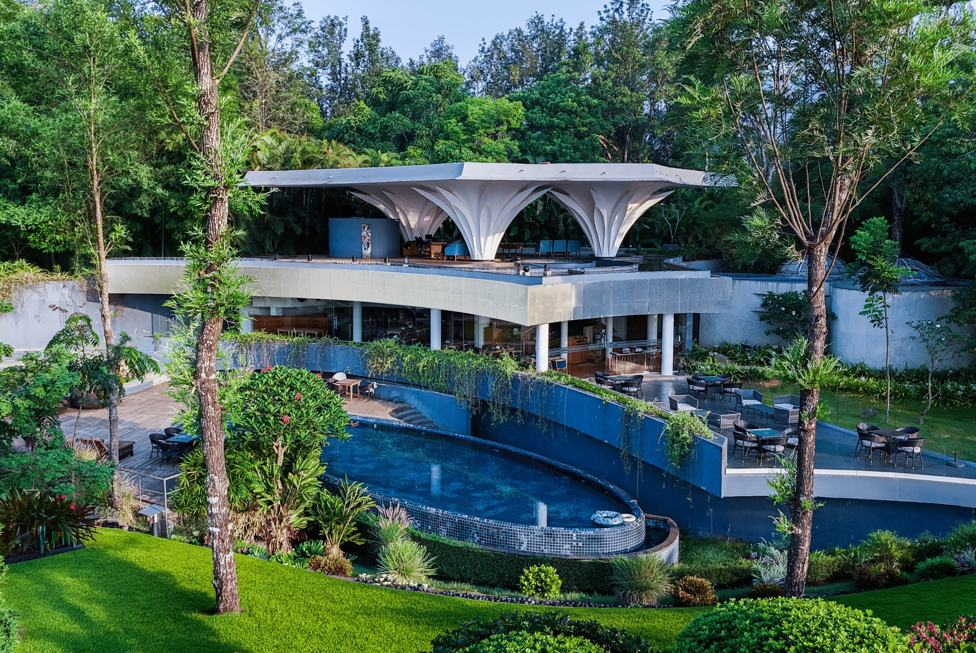 Sila Javarain Resorts